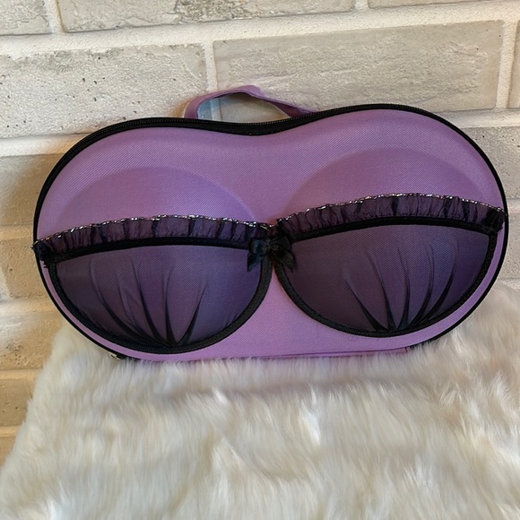 Bra Travel Case - Picture 2 of 4